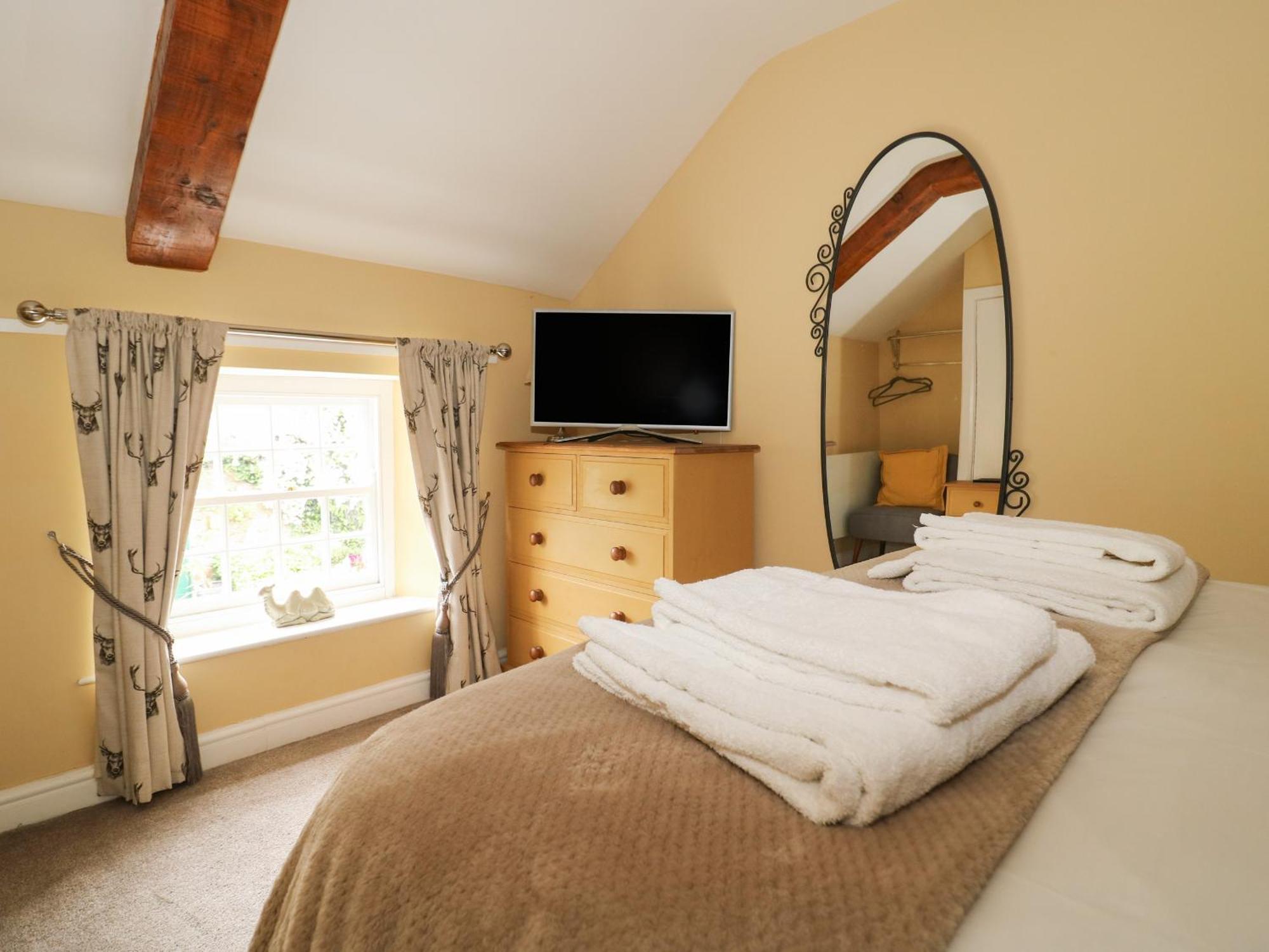 Crakehall Loft Cottage מראה חיצוני תמונה